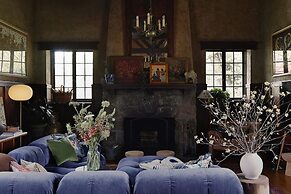 Argyll House by Boutique