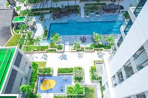 Cardinal Court Apartment