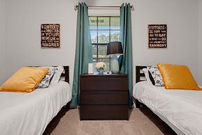 Family-friendly 3br Oasis In Powder Springs 3 Bedroom Home