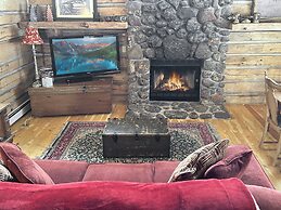 Timeless Mesa Hideaway 2 Bedroom Cabin