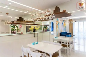 Sunrise City View Apartment