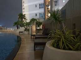 Sunrise City View Apartment