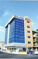 HOTEL OCEANIK