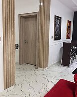 Readyhomes  Shortlets and Apartments