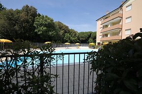 Comfy Flat in Rosolina With Shared Pool