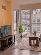 Comfy Suites Rogers Centre Free Parking