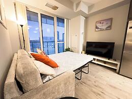 Comfy Suites Rogers Centre Free Parking