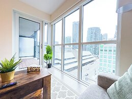 Comfy Suites Rogers Centre Free Parking