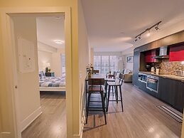 Comfy Suites Rogers Centre Free Parking