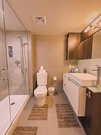 Comfy Suites Rogers Centre Free Parking