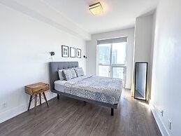 Comfy Suites Rogers Centre Free Parking