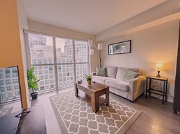 Comfy Suites Rogers Centre Free Parking