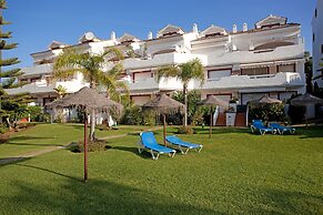 Pretty Apartment With Balcony