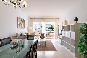 Pretty Apartment With Balcony