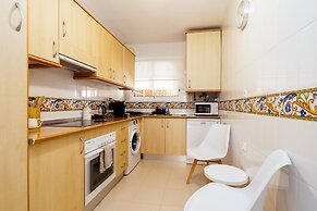 Plush Penthouse With Terrace