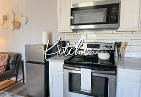 Serene 1BR Escape Near Bricktown - 32A