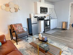 Serene 1BR Escape Near Bricktown - 32A