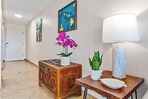 Modern & Central Oceanview Vistas