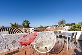 Cosy Holiday Home Near Beach