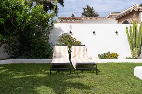 Cosy Holiday Home Near Beach