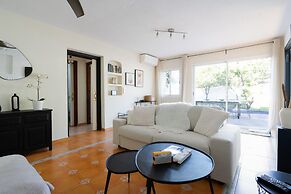 Cosy Holiday Home Near Beach