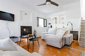 Cosy Holiday Home Near Beach