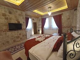 Yamak Stone House