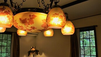 chiisana hoteru seravi