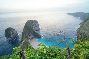 Kelingking Paradise Suites Villa