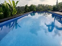 Kelingking Paradise Suites Villa