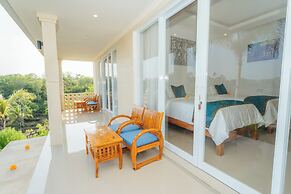 Kelingking Paradise Suites Villa