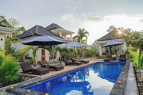 Kelingking Paradise Suites Villa