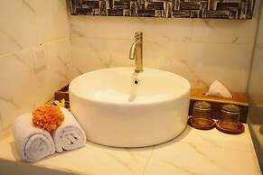 Kelingking Paradise Suites Villa