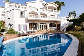 Premium Villa With Swimming Pool