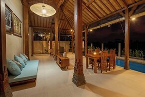 Pucuk Ubud Villa