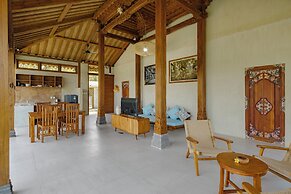 Pucuk Ubud Villa