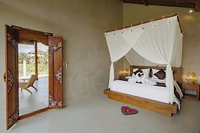 Pucuk Ubud Villa