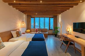 Xijiang Sanchunli Zhong Panorama Meisu