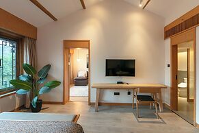 Xijiang Sanchunli Zhong Panorama Meisu