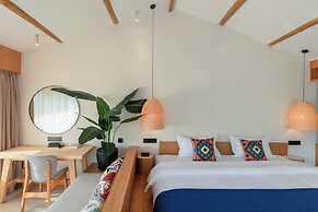 Xijiang Sanchunli Zhong Panorama Meisu