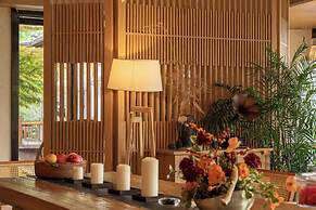 Xijiang Sanchunli Zhong Panorama Meisu