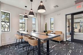 The Laurel Apartments in Chandler