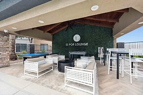 The Laurel Apartments in Chandler