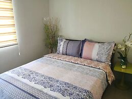 Apex At Jazz Makati - 41m2 Corner Apartment With Private Balcony City 