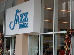 Apex At Jazz Makati - 41m2 Corner Apartment With Private Balcony City 