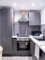 Bolton Road Apartment - Ideal Stay in Bradford