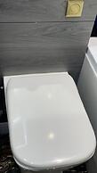 Manchester - 1 Bed- Garden - Parking