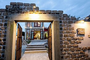 La Rocca An Bang beach