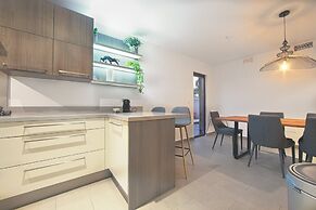 Modern Villa Near Costabella Beach