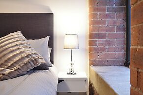 Aire Apartments - The Calls